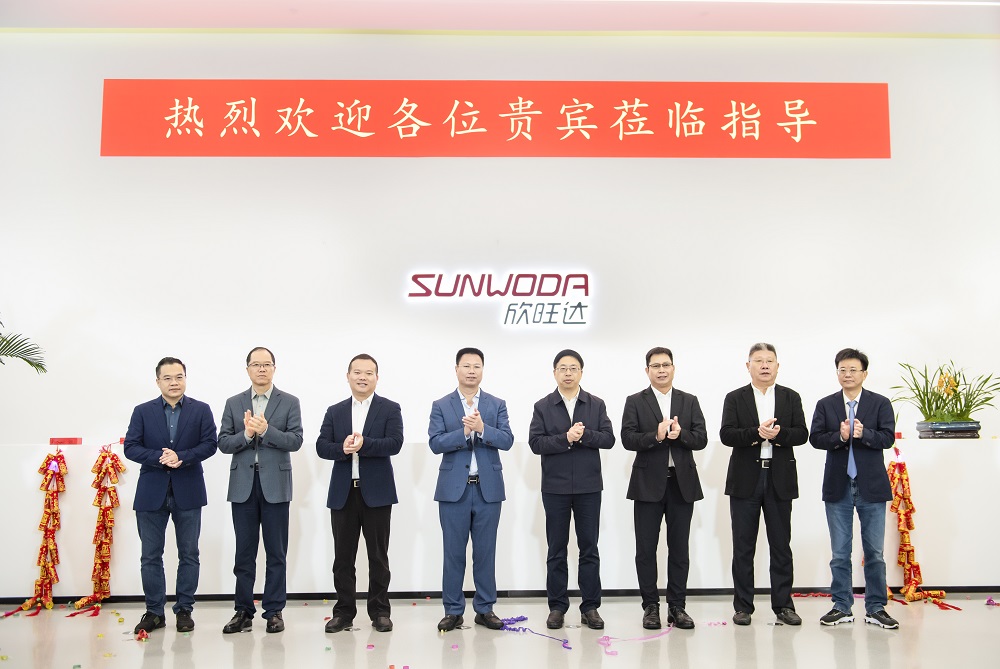 揭幕.jpg 揭幕.jpg